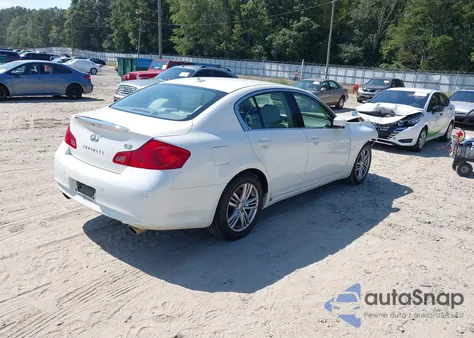 2011 Infiniti G37 Journey z USA, uszkodzony, nr VIN JN1CV6APXBM303685